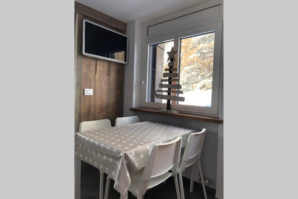 Piccolo Paradiso In Centro Cervinia Брей-Червиния Экстерьер фото